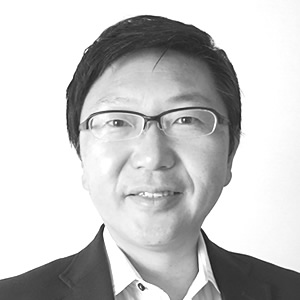 Eisaku Tsumura
